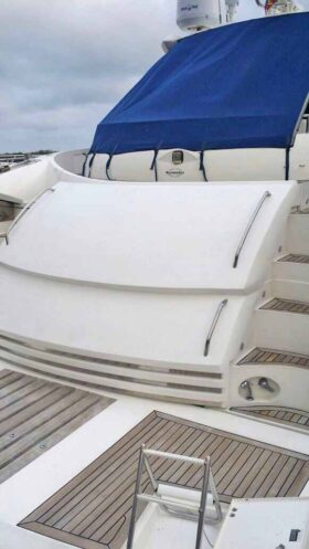 SUNSEEKER PREDATOR 68