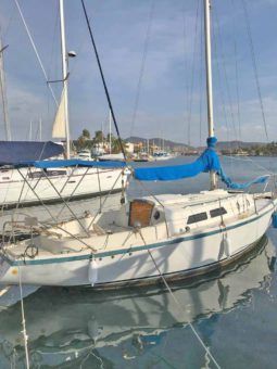 
										VELERO CONTINENTAL MERMAID 30 full									