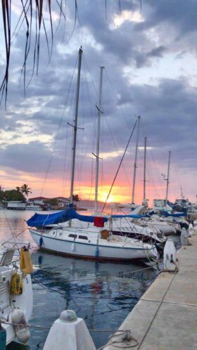 VELERO CONTINENTAL MERMAID 30