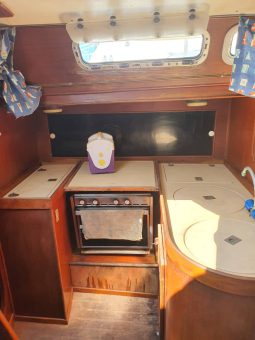 
										VELERO NAUDAR 40 full									