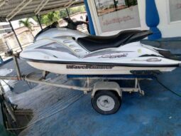 
										YAMAHA WAVE RUNNER NEW MILLENIUM full									