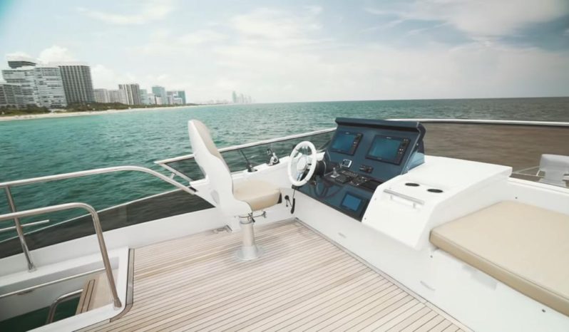 
								AZIMUT 77S full									