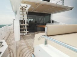 
										AZIMUT 77S full									