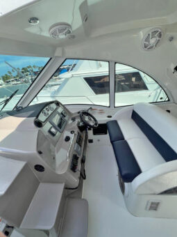 
										CRUISERS YACHTS COUPE 42 full									