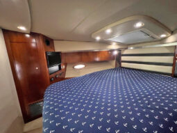 
										CRUISERS YACHTS COUPE 42 full									