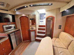 
										CRUISERS YACHTS COUPE 42 full									