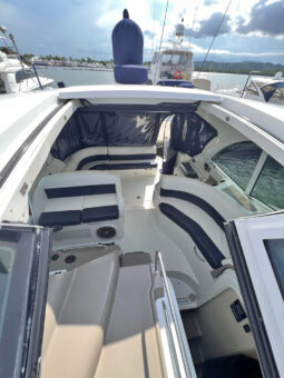 
										CRUISERS YACHTS COUPE 42 full									