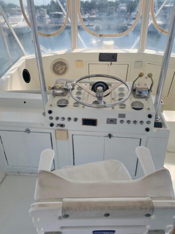 
								HATTERAS CONVERTIBLE 45 full									