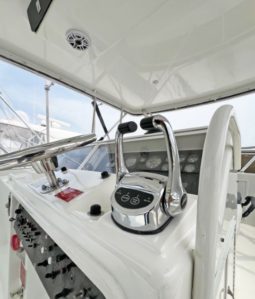 
										HATTERAS CONVERTIBLE 50 full									