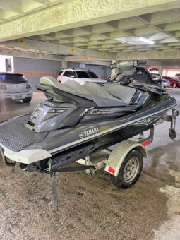 
										MOTO YAMAHA WAVE RUNNER FX CRUISER full									