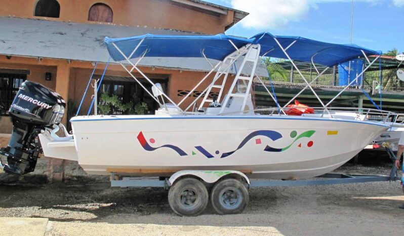 
								RUBHER MARINE 24 full									