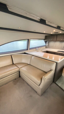 
								BERTRAM CONVERTIBLE 51 full									