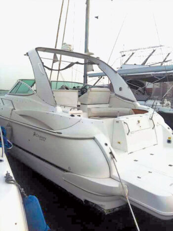 
								CRUISERS YACHTS 3672 EXPRESS 40 full									