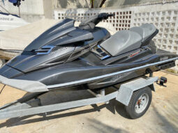 
										MOTO YAMAHA WANE RUNNER full									