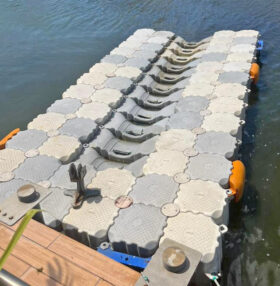 MUELLE FLOTANTE 21 PIES