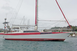 
										VELERO MONOCASCO 42 full									