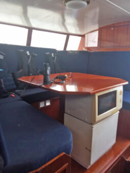 
										VELERO MONOCASCO 42 full									