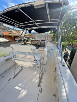 
										BOSTON WHALER BOAT 260 OUTRANGE 26 full									