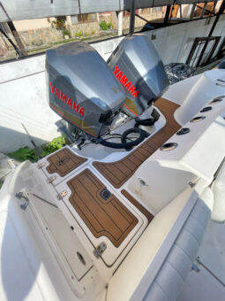 
										BOSTON WHALER BOAT 260 OUTRANGE 26 full									