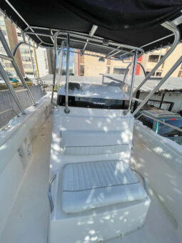 
										BOSTON WHALER BOAT 260 OUTRANGE 26 full									