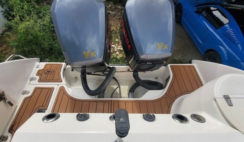 
								BOSTON WHALER BOAT 260 OUTRANGE 26 full									