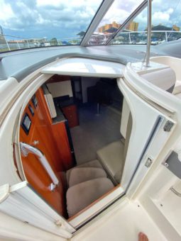 
										CRUISERS YACHTS SPORT COUPE 39 full									