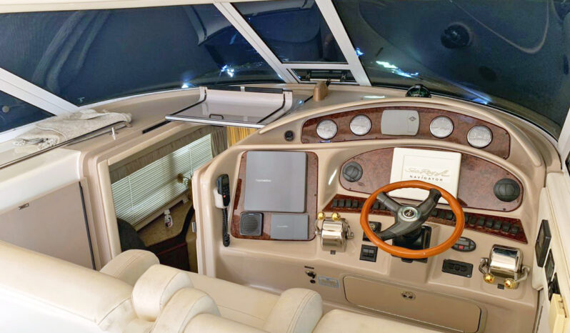 
								SEA RAY 390 MOTOR YACHT 39 full									