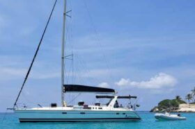 VELERO HUNTER 430 44