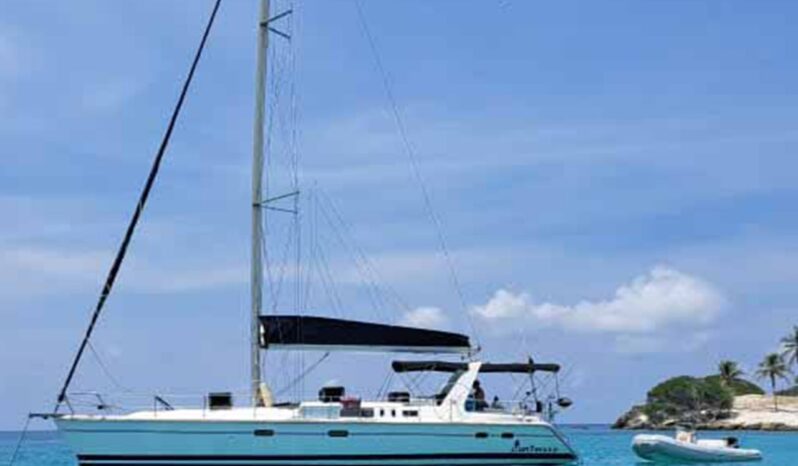 
								VELERO HUNTER 430 44 full									