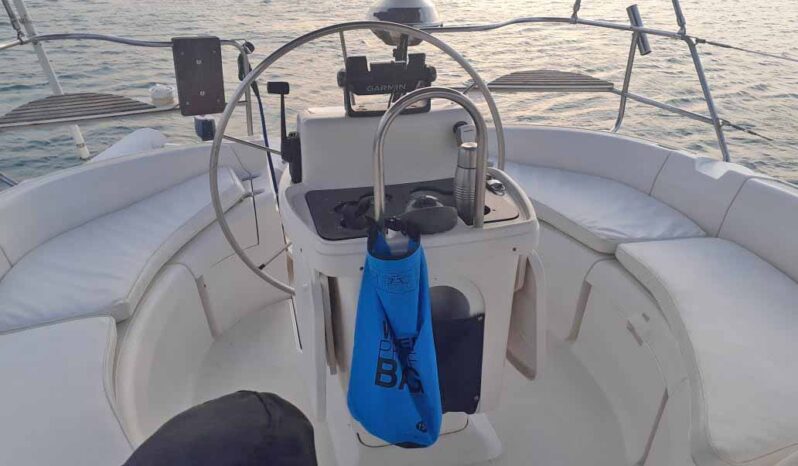 
								VELERO HUNTER 430 44 full									