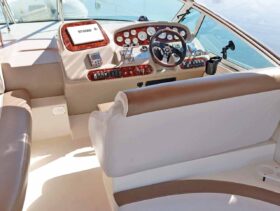 CRUISERS YACHTS 37