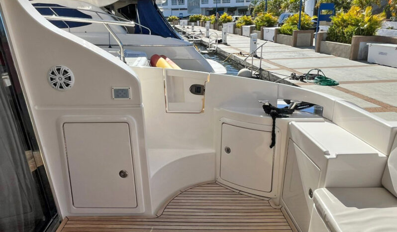 
								AZIMUT 43 full									