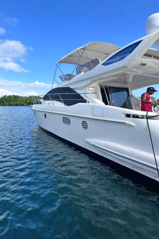 
								AZIMUT 43 full									