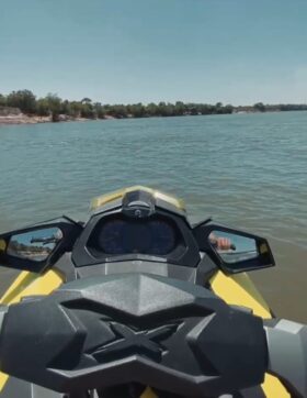 MOTO SEADOO RXP 260