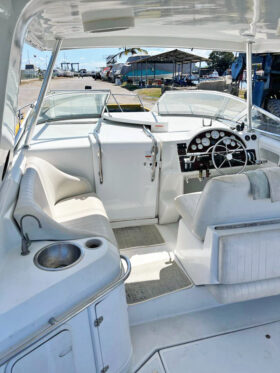 CHRIS CRAFT CROWN 34