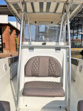 SAILFISH 2360 CENTER CONSOLE 23