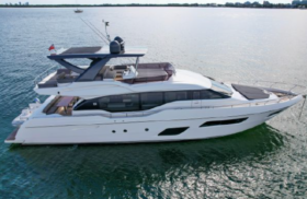 FERRETTI MOTOR YACHTS 700 70