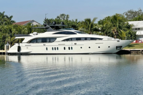 AZIMUT 116