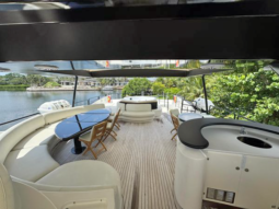 
										AZIMUT 116 full									