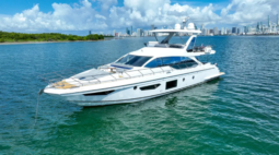 
										AZIMUT 66 full									