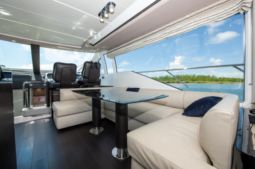 
										AZIMUT 66 full									