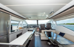 
										AZIMUT 66 full									