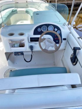 BAYLINER RENDEZ VOUS 26