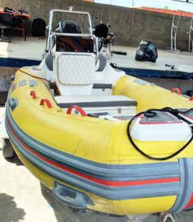 DINGHY CARIBE 15