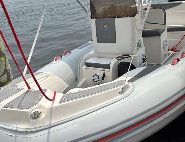 
								DINGHY CARIBE DL 20 full									