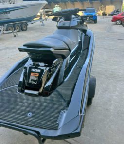 
										MOTO YAMAHA WAVE RUNNER FX full									