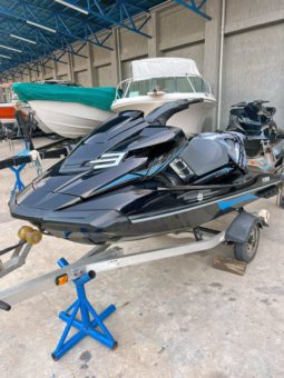 
										MOTO YAMAHA WAVE RUNNER FX full									