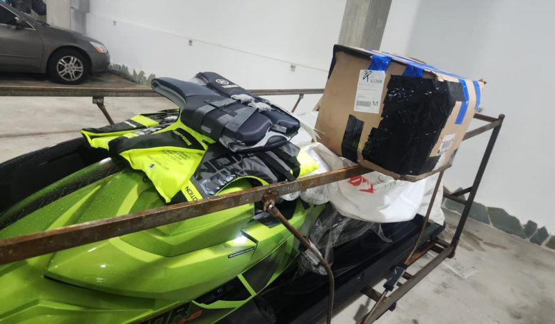 
								MOTO YAMAHA WAVE RUNNER GP1800R full									