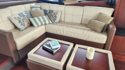 
										SEA RAY MOTOR YACHTS 65 full									