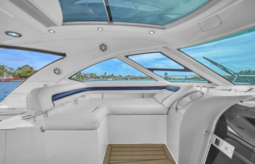 
										SEA RAY MOTOR YACHT 47 full									